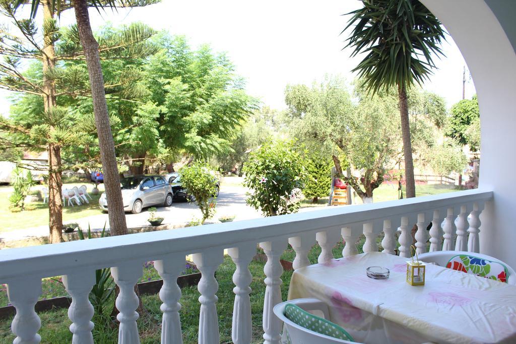 Smile'S Studios Tsilivi  Extérieur photo