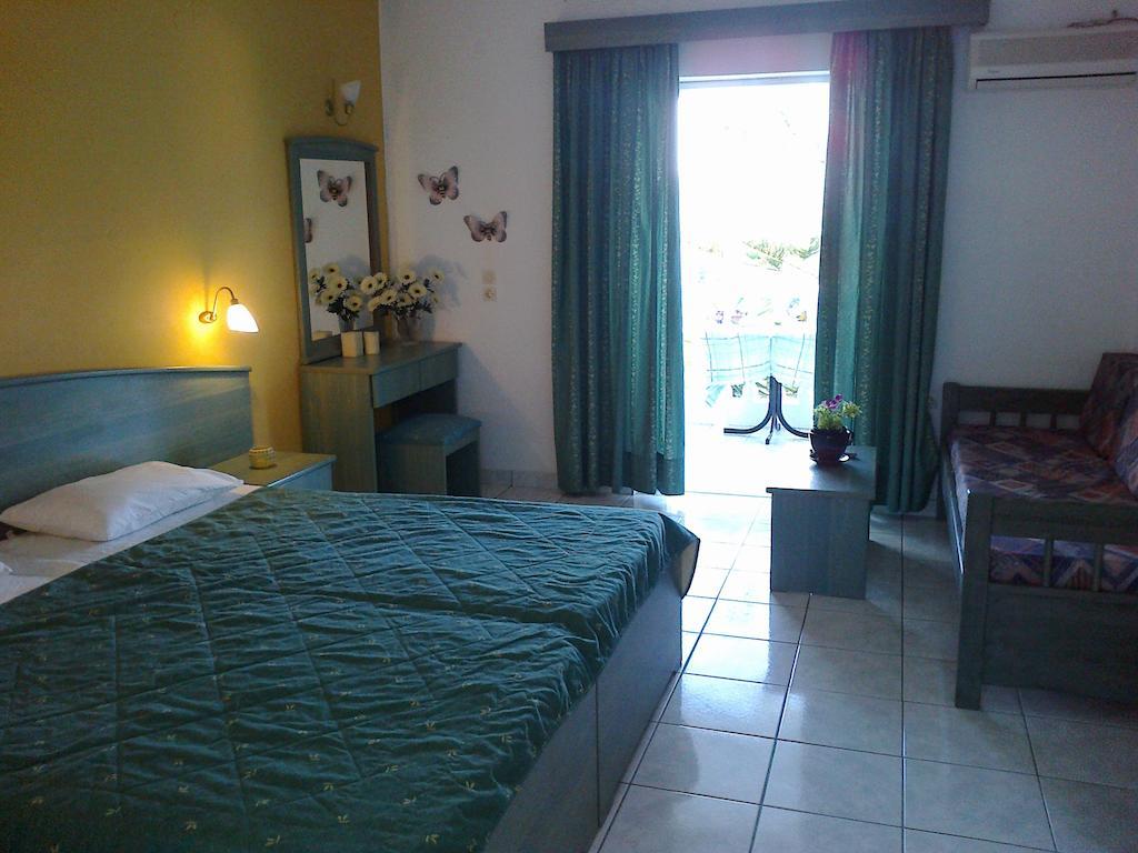 Smile'S Studios Tsilivi  Extérieur photo