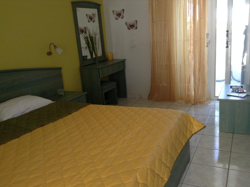 Smile'S Studios Tsilivi  Extérieur photo