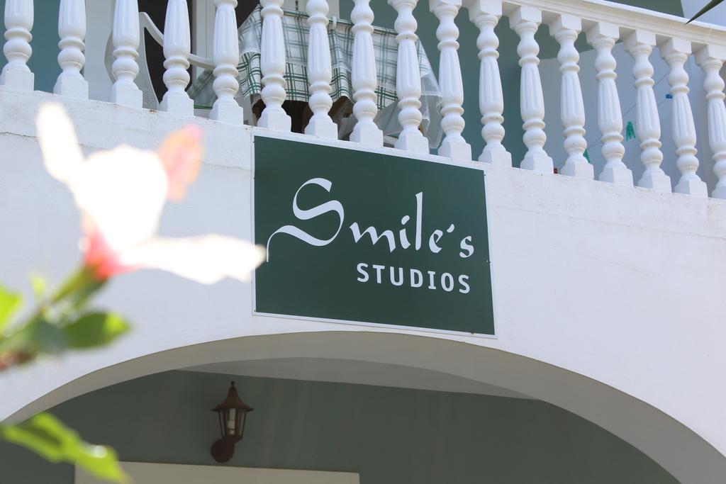 Smile'S Studios Tsilivi  Extérieur photo